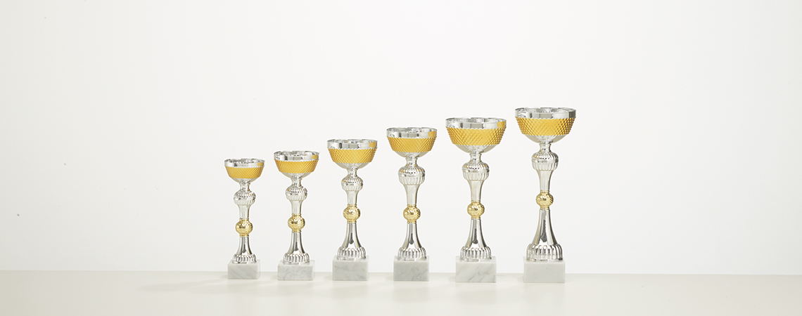 Pokal Neapel - Gold und Silber